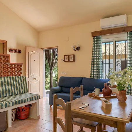 Casa Clavel Con Piscina Privada Holiday home *