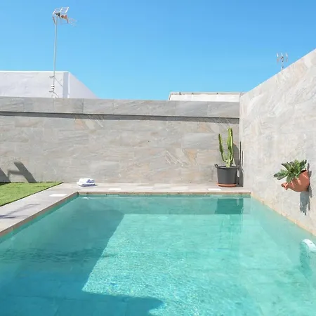 Casa Clavel Con Piscina Privada Holiday home Conil De La Frontera